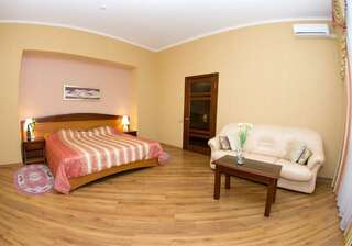 Гостиница Велнесс Тула Номер делюкс с 1 двуспальной кроватью-4